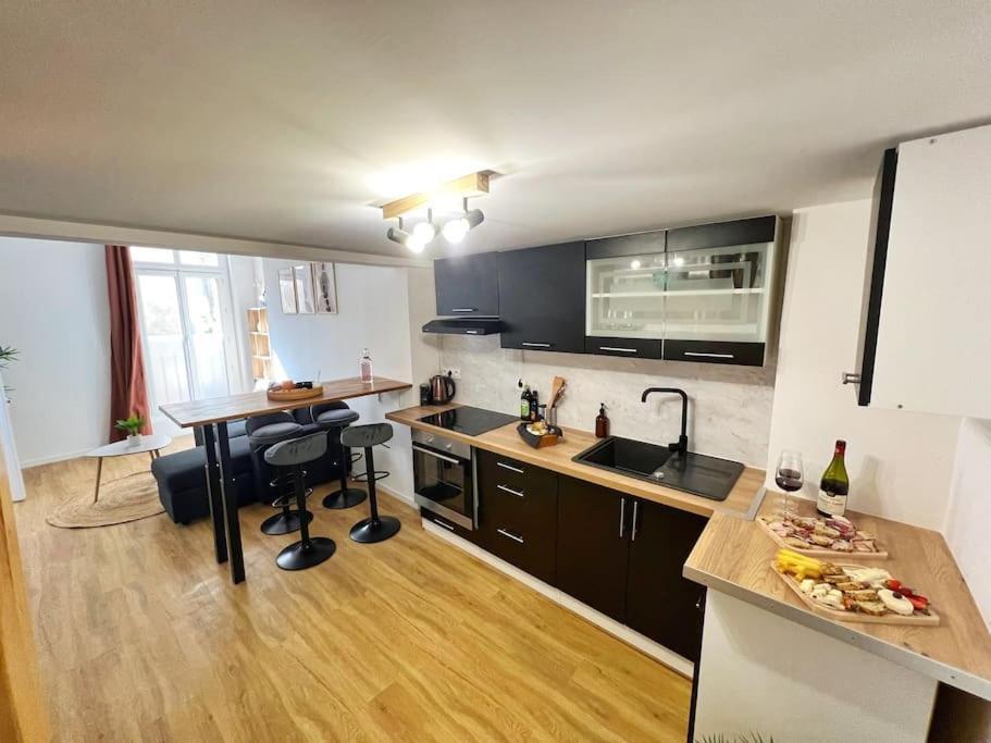 Duplex 2 Chambres, Centre Historique Appartamento Avignone